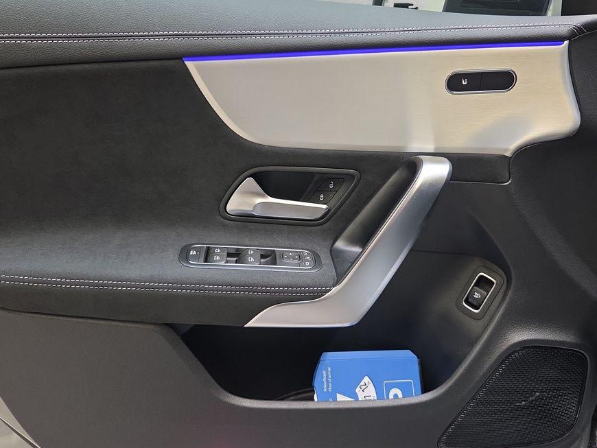 Mercedes-Benz CLA 180 AMG Line CLA 180 d