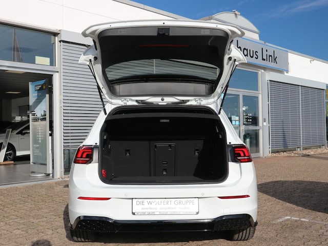 Volkswagen Golf DSG R-Line