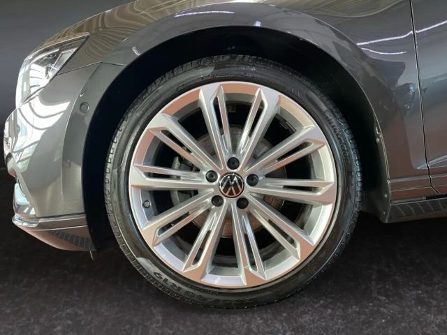 Volkswagen Passat 1.5 TSI Business DSG Variant