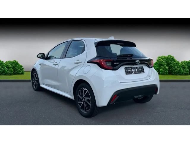 Toyota Yaris Hybride Team D