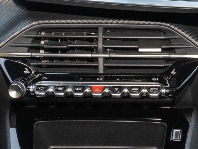 Peugeot 2008 PureTech Style