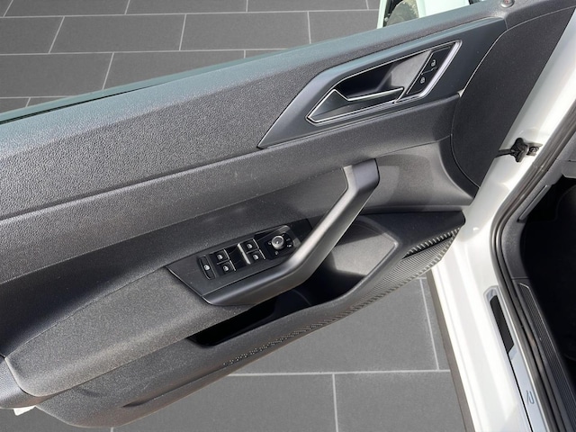 Volkswagen Polo 1.0 TSI DSG R-Line