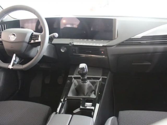 Opel Astra 1.2 Turbo Edition Turbo