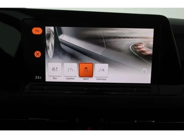 Volkswagen Golf 2.0 TSI DSG R-Line