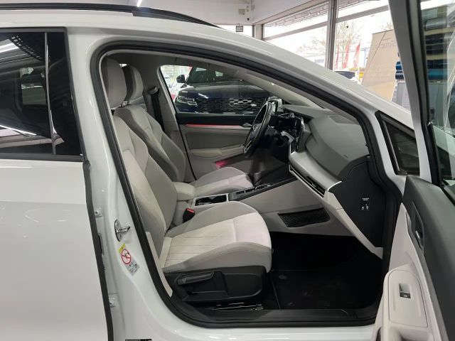 Volkswagen Golf 2.0 TDI Golf VIII Life Variant