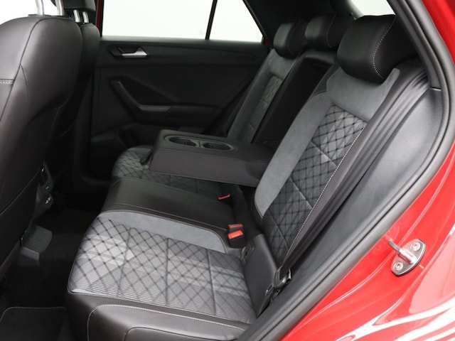 Volkswagen T-Roc 1.5 TSI DSG R-Line