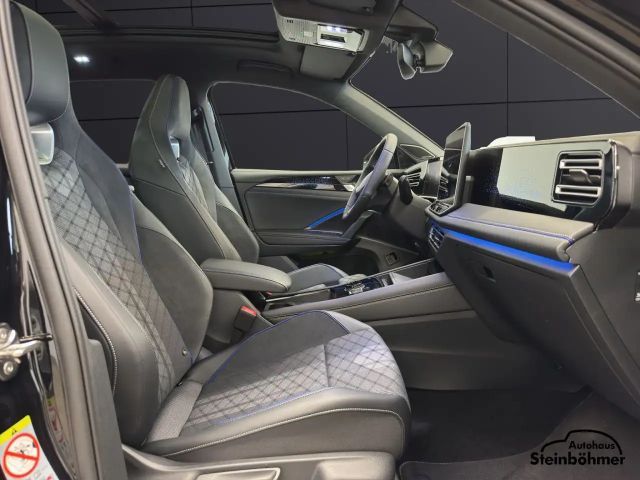 Volkswagen Tiguan DSG IQ.Drive R-Line