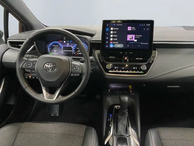 Toyota Corolla Hybride Team D