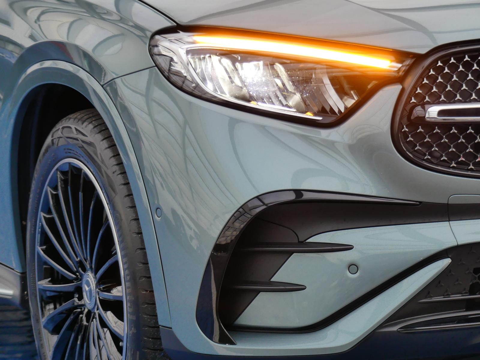 Mercedes-Benz GLC 300 4MATIC AMG Line