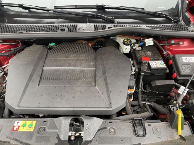 Peugeot E-2008 Allure Pack