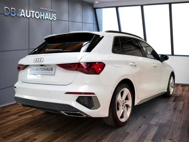 Audi A3 1.5 TFSI S-Line S-Tronic Sedan