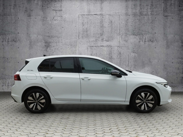 Volkswagen Golf 1.5 eTSI DSG Golf VIII