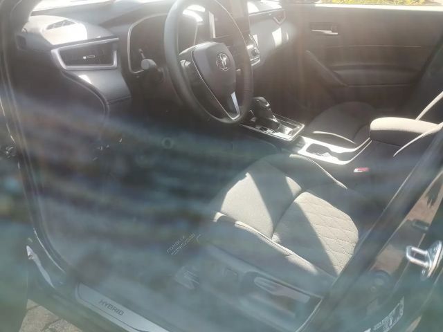 Toyota Corolla Cross Teamplayer * Kamera *