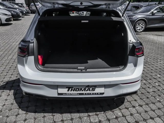 Volkswagen Golf 1.5 eTSI DSG Golf VIII R-Line