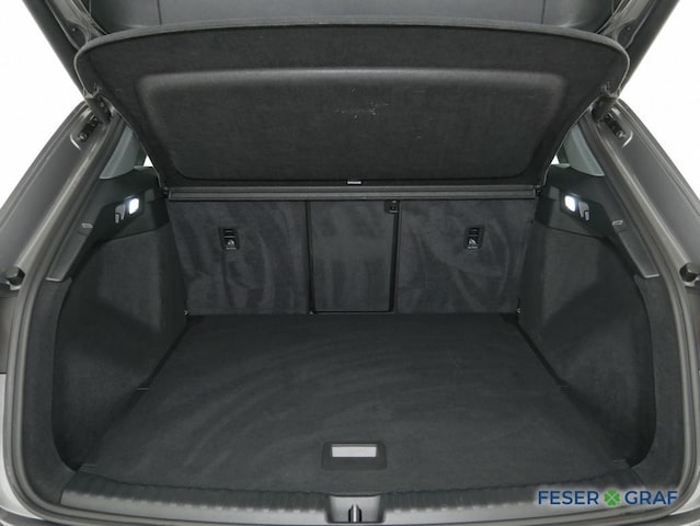 Audi Q4 e-tron SUV 45 e-tron Audi Q4 e-tron