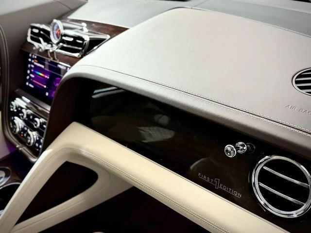 Bentley Bentayga V8