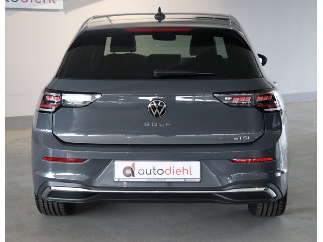 Volkswagen Golf 1.5 eTSI DSG Golf VIII