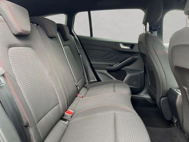 Ford Focus ST Line Wagon