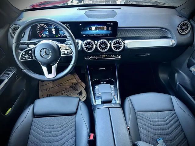 Mercedes-Benz EQB 300 4MATIC