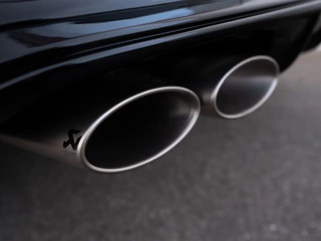 Bentley Bentayga Speed / Akrapovic Titan Auspuffanlage