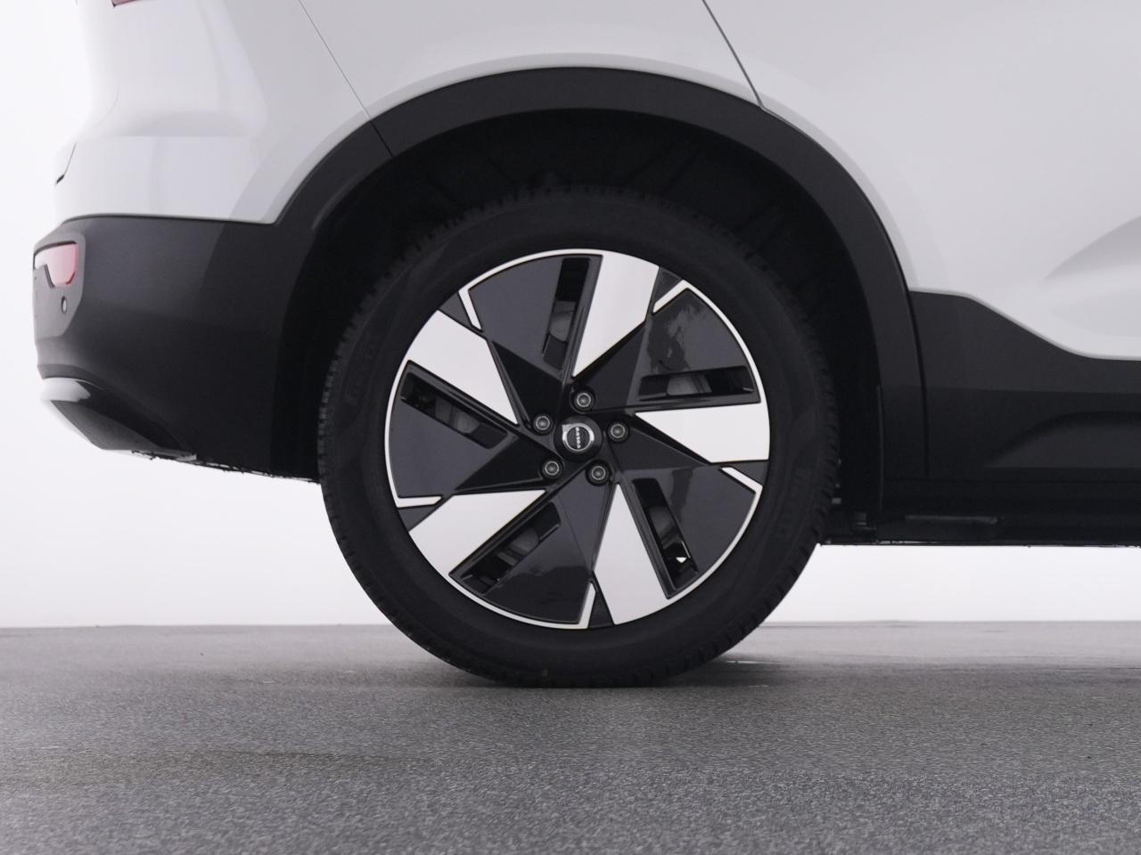 Volvo EX40 Achterwielaandrijving Plus