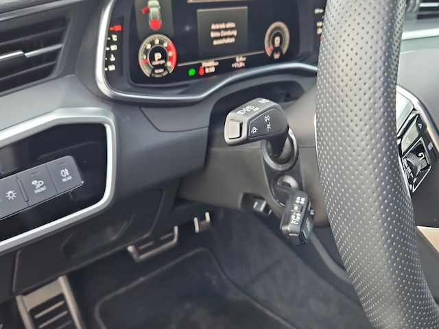 Audi S6 Avant Quattro