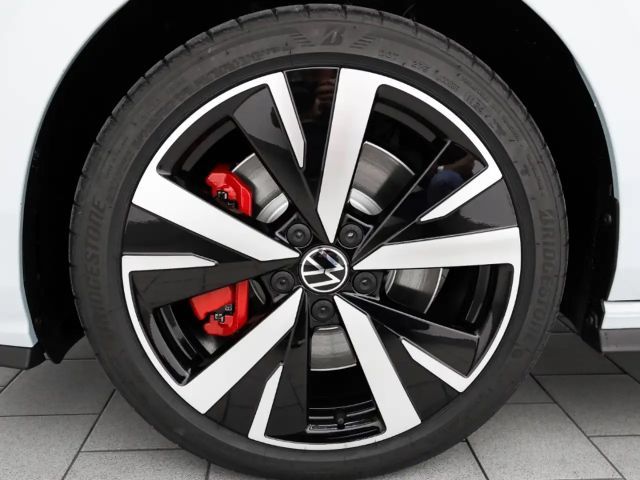 Volkswagen Golf DSG GTE Style eHybrid