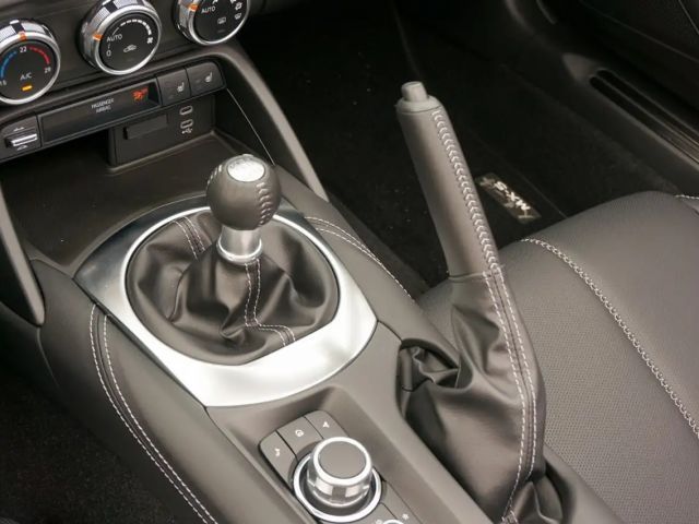 Mazda MX-5 Exclusive-line SkyActiv