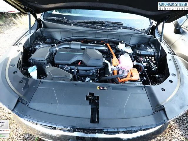 Kia Sorento HEV 215 FaceL ACC LED+ Kam 2xPDC Keyl LM 158 kW...