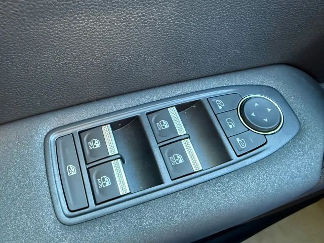 Mitsubishi Grandis HEV