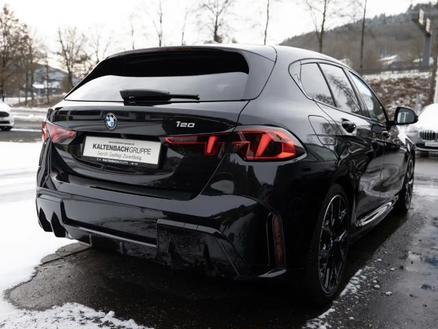 BMW 120 120i M-Sport Sedan