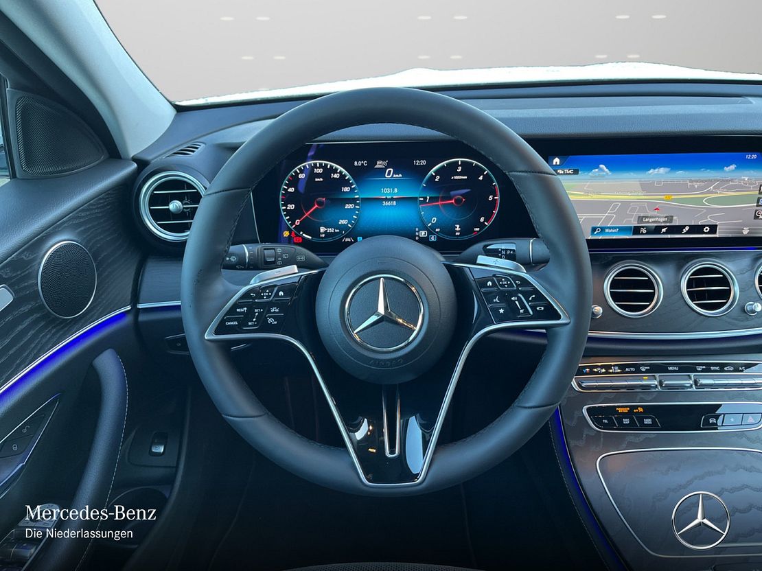 Mercedes-Benz E 200 AVANTGARDE E 200 d Estate