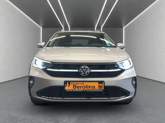 Volkswagen Taigo 1.0 TSI DSG Life