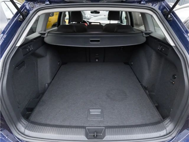 Volkswagen Golf Golf VIII Life Variant