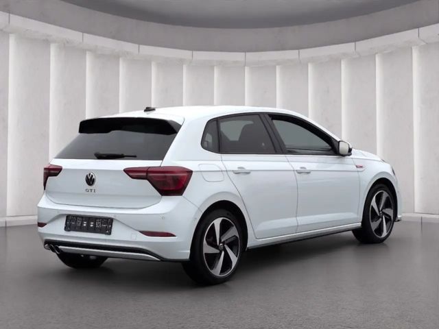 Volkswagen Polo 2.0 TSI DSG IQ.Drive