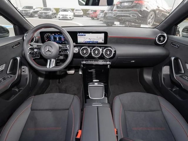 Mercedes-Benz A 180 Limousine S-Sitz ParkAss. LED SpurH LM
