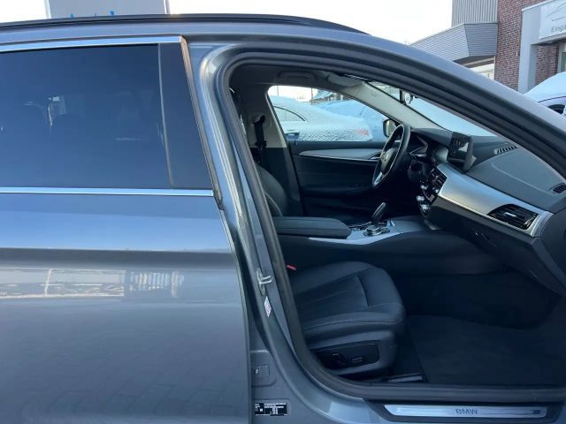 BMW 520 520d 520i Touring xDrive