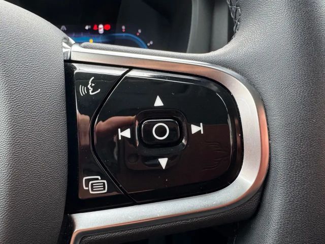 Volvo XC60 Dark Plus