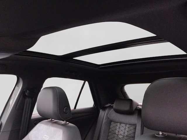 Volkswagen T-Roc 1.5 TSI DSG R-Line