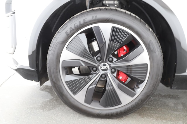 Audi Q6 e-tron SUV e-tron Audi Q6 SUV e-tron