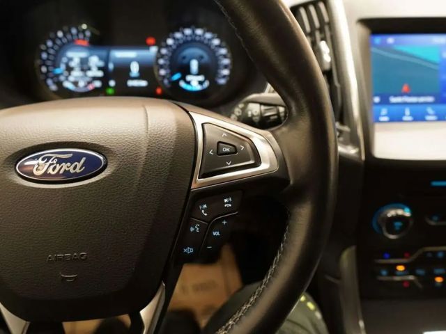 Ford S-Max 2,0 EcoBl. ''Titanium'' LED*R-KAM*W-PAKET