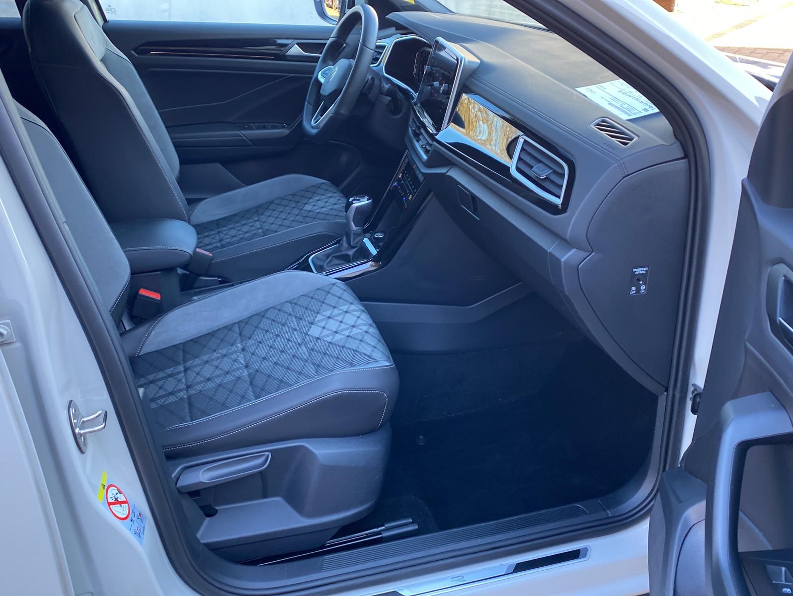 Volkswagen T-Roc 1.5 TSI DSG IQ.Drive R-Line