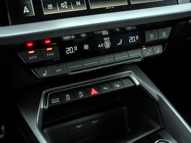 Audi S3 Quattro S-Tronic Sedan