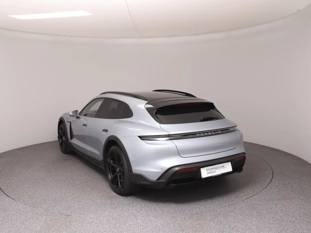 Porsche Taycan 4 Cross Turismo