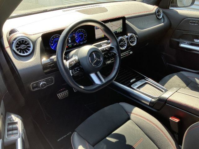 Mercedes-Benz EQA 300 4MATIC