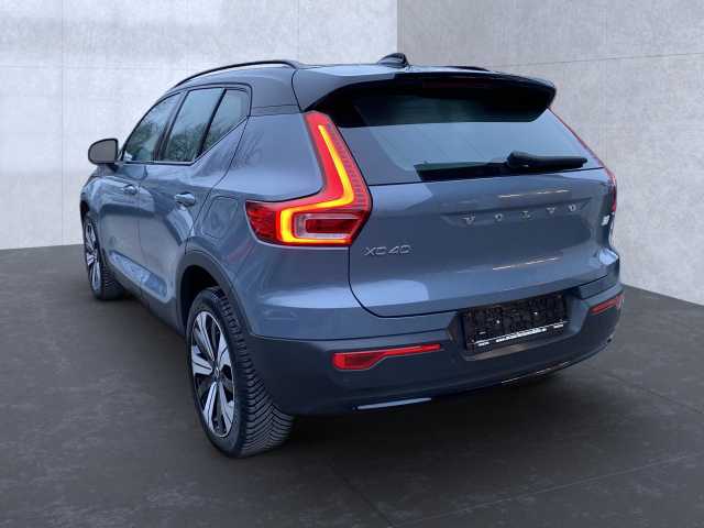 Volvo XC40 XC40 Bluetooth Klima Standhzg Einparkhilfe el. Fenster