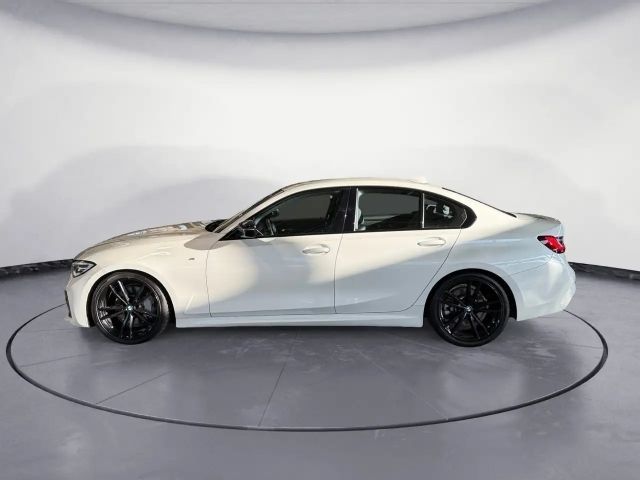 BMW 330 330i M-Sport Sedan