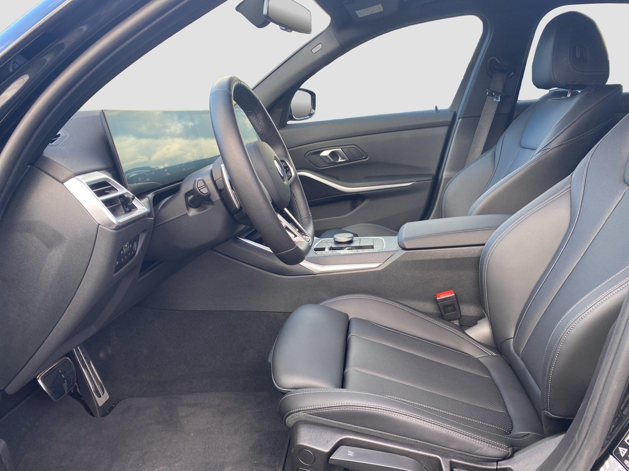 BMW 320 320i Sedan xDrive