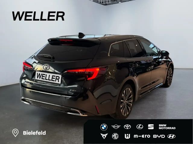 Toyota Corolla Hybride Team D