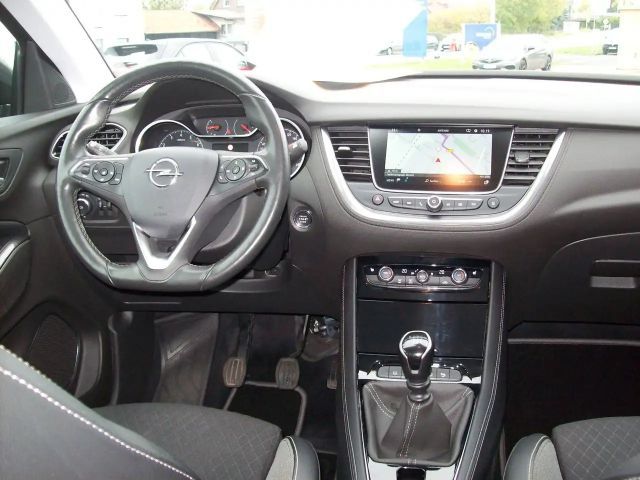 Opel Grandland X 1.2 T LED 360* SHZ LHZ Navi AHK